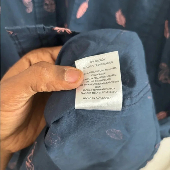 Levi's Men's Button-Up Shirt Navy Blue Tropical Print Short Sleeve Casual Summer - Picture 4 of 5